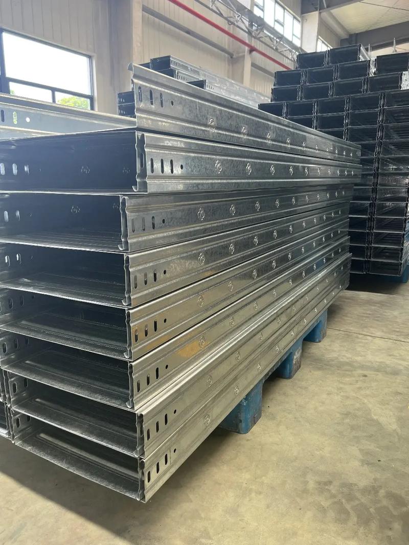 支架托臂安裝工藝升級：精準定位技術賦能基礎設施穩固支撐